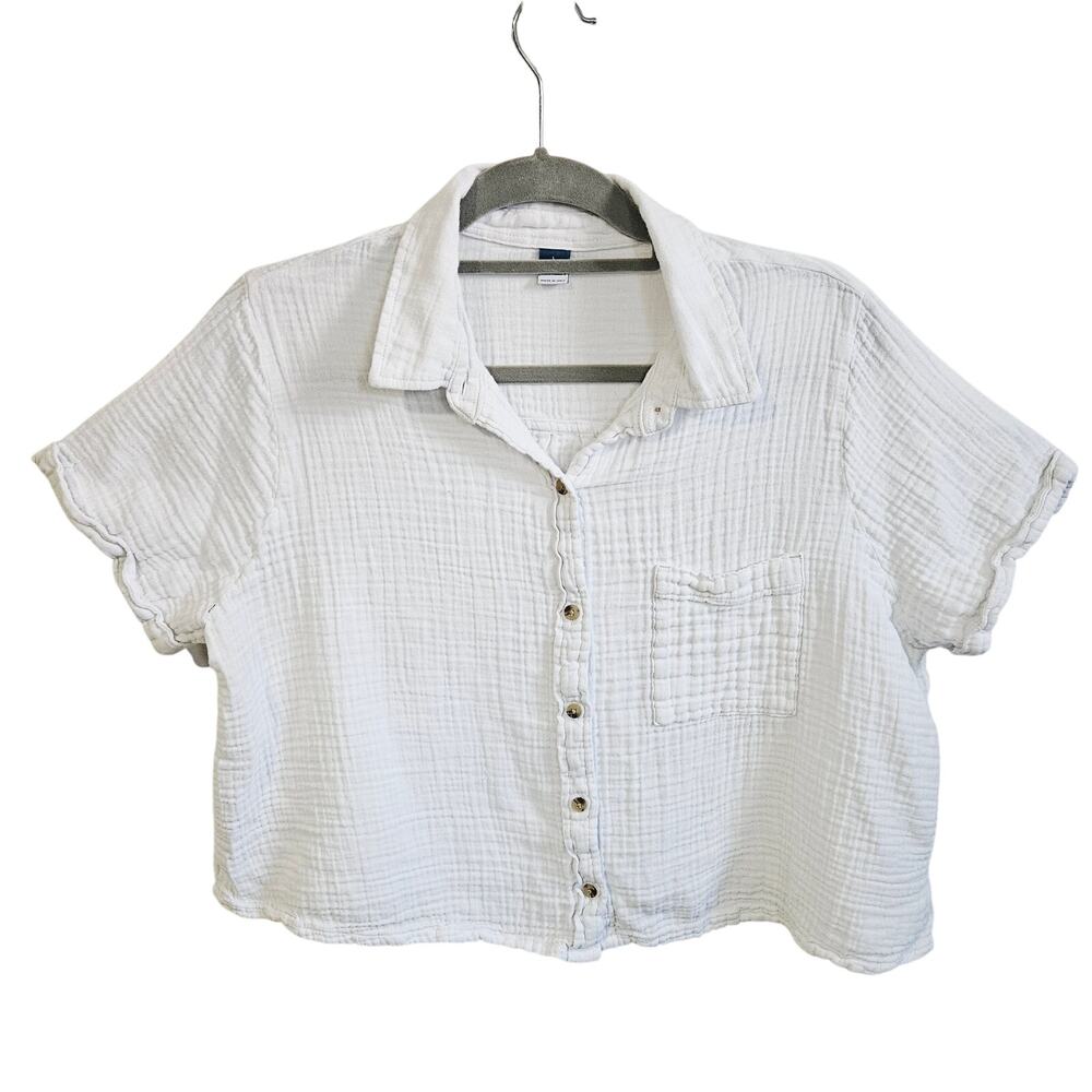 Old Navy Size L Button Up Blouse White Boxy Crop 100% Cotton Crepe Coastal